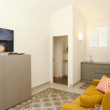 招待所 Versomare & 3*