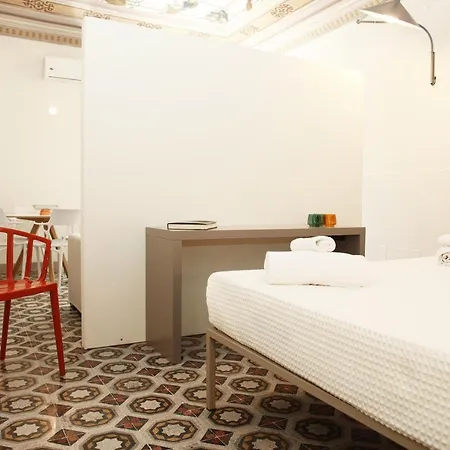 Versomare & Guest house Valderice