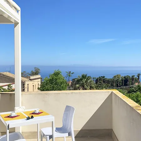 Guest house Versomare & Valderice