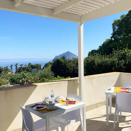 Guest house Versomare &